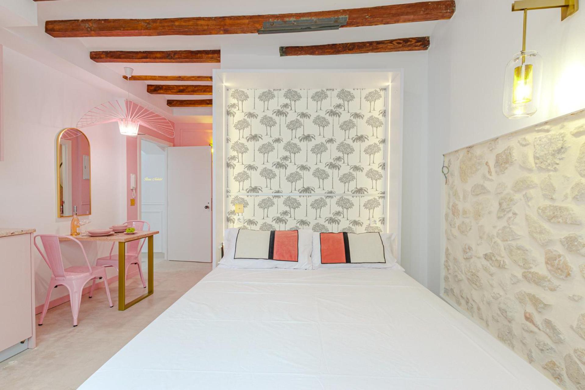 Glamorous Pink Studio In City Center Alicante Buitenkant foto