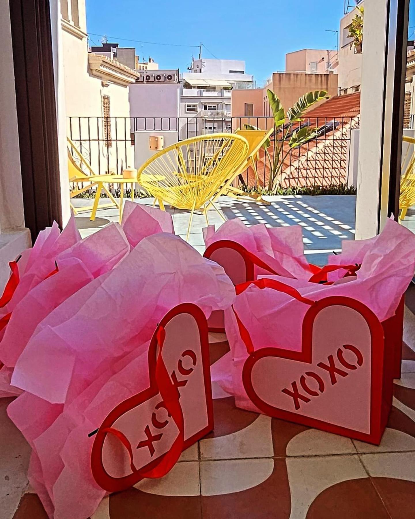 Glamorous Pink Studio In City Center Alicante Buitenkant foto